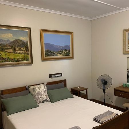 Hotel De Rust ภายนอก รูปภาพ