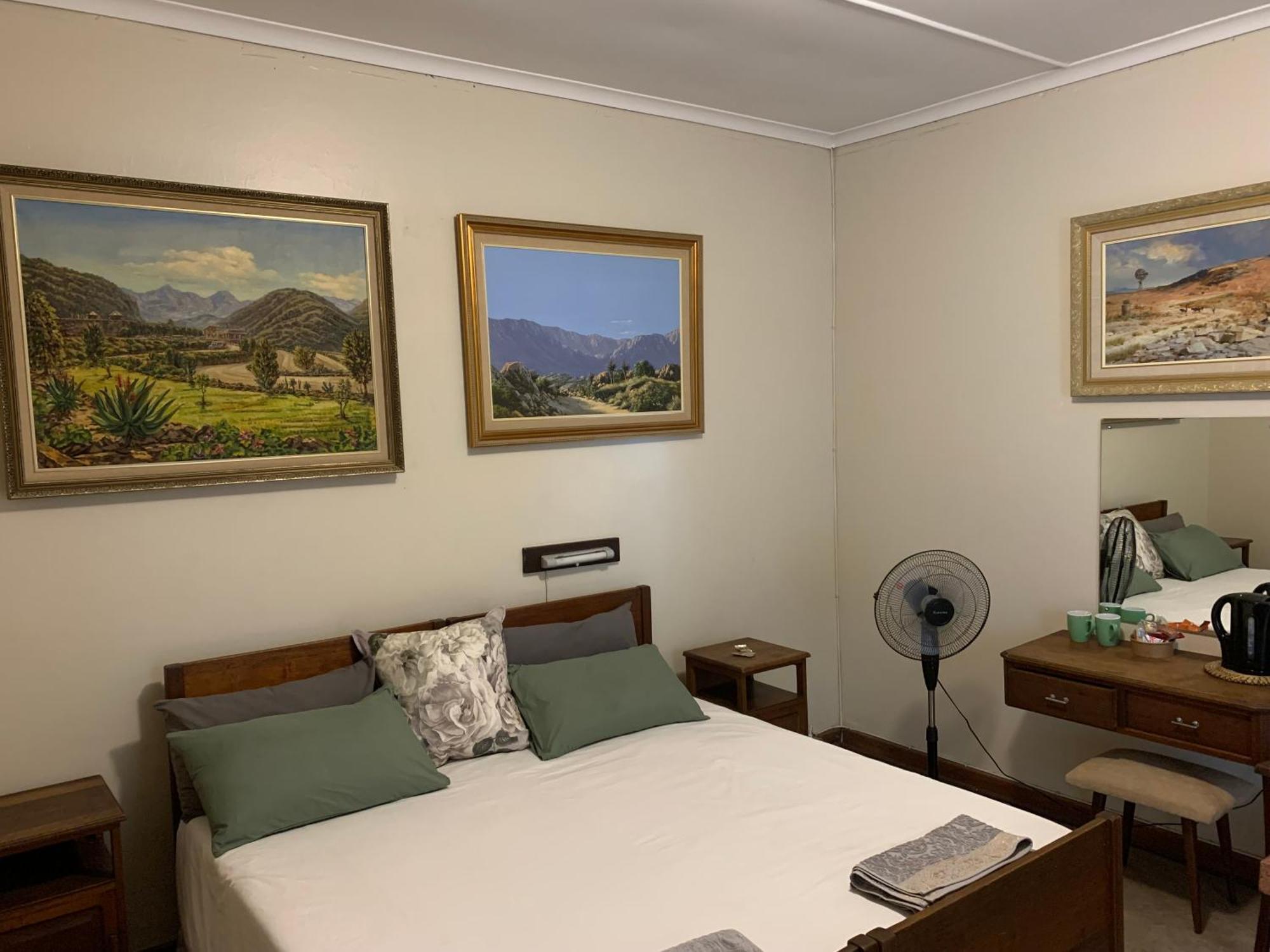 Hotel De Rust ภายนอก รูปภาพ